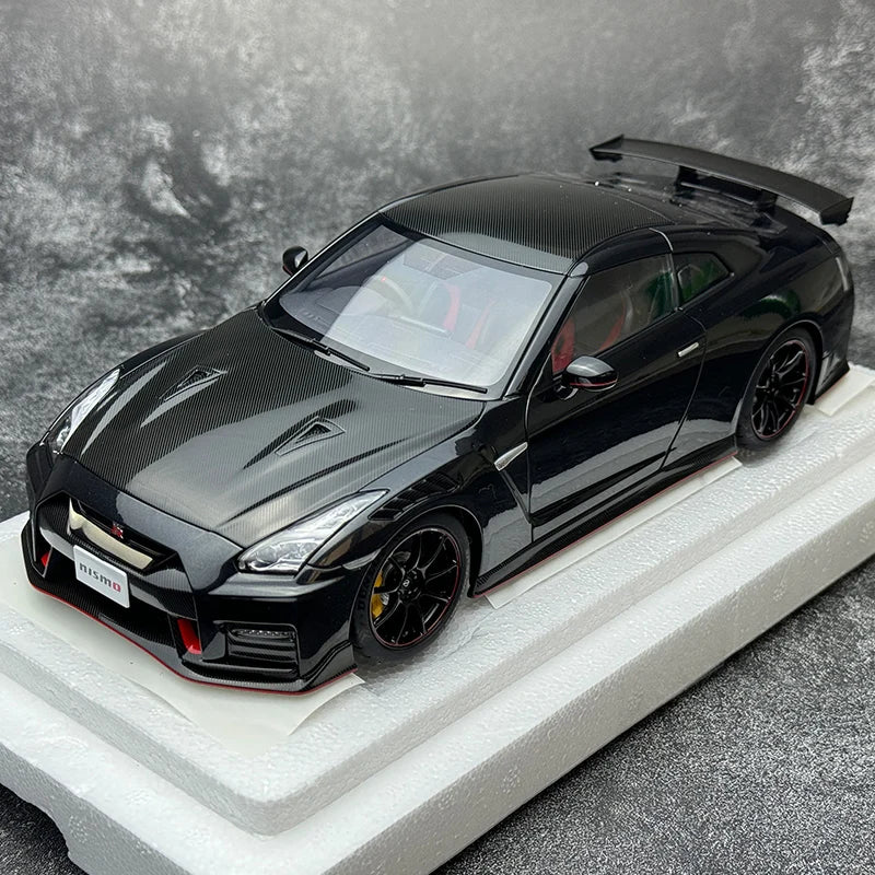 Nissan GT-R35 NISMO | Official Custom Replica